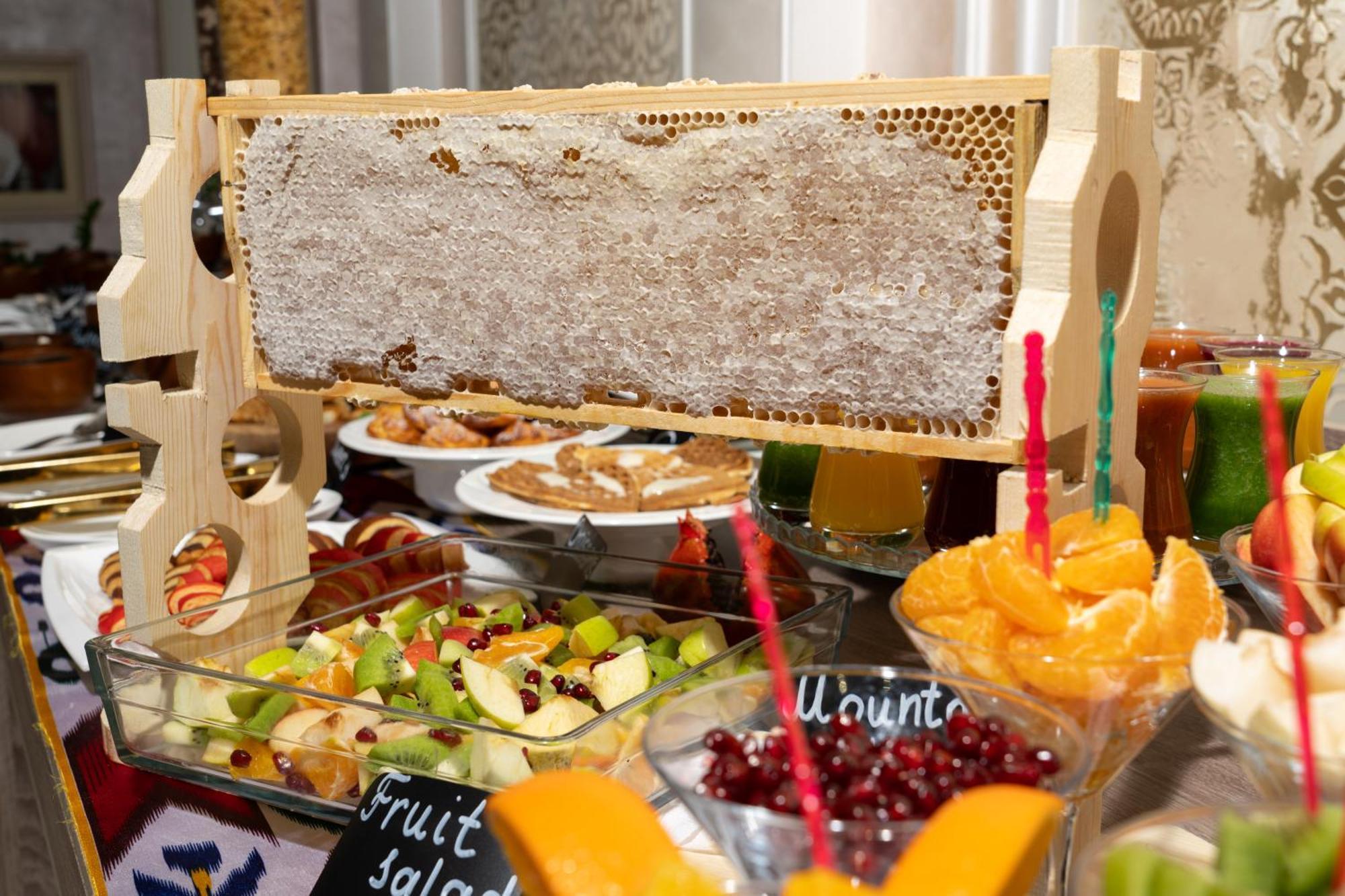 Al Anvar Halal Hotel By Hotelpro Group ทาชเคนต์ ภายนอก รูปภาพ
