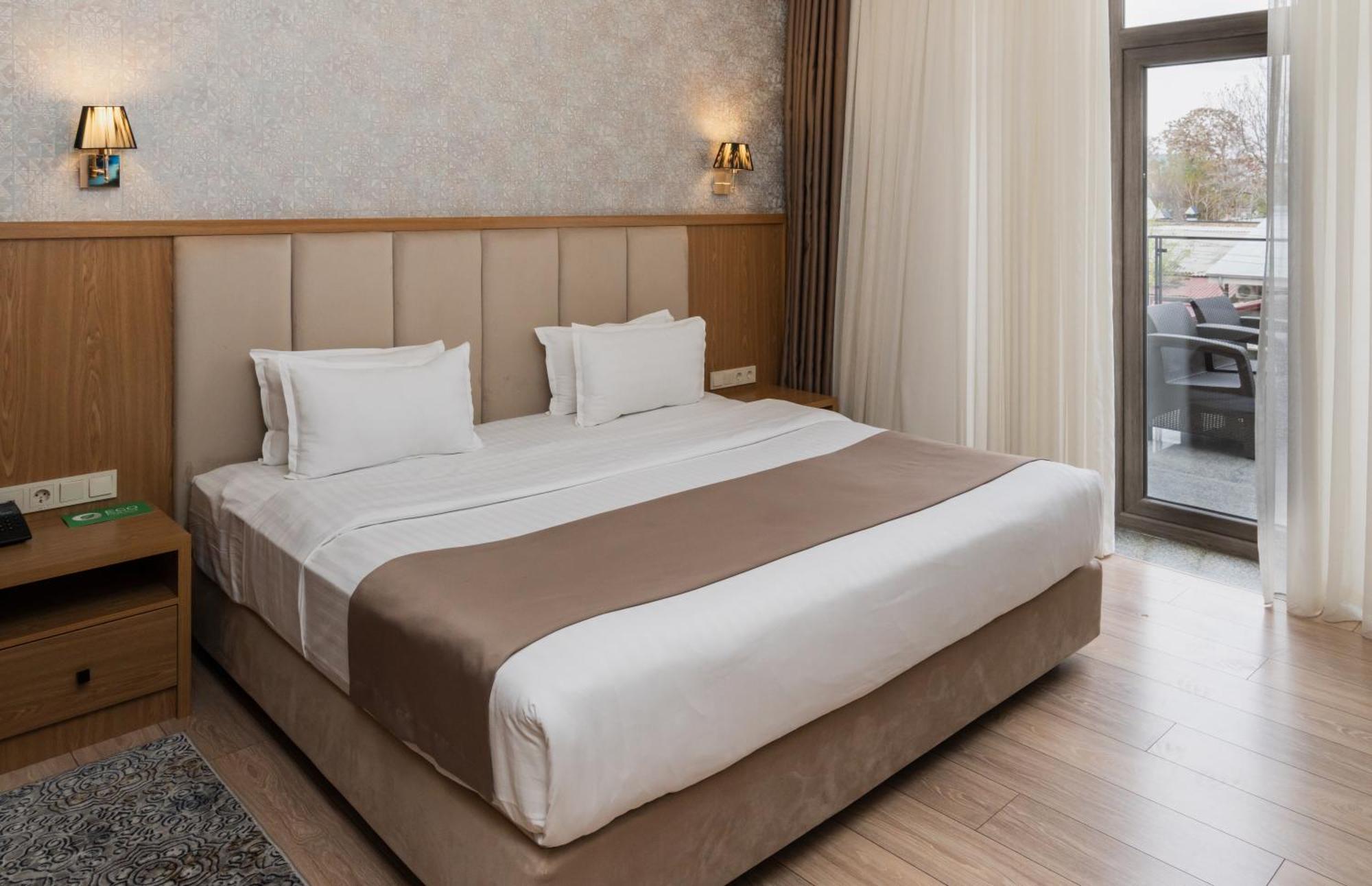 Al Anvar Halal Hotel By Hotelpro Group ทาชเคนต์ ภายนอก รูปภาพ